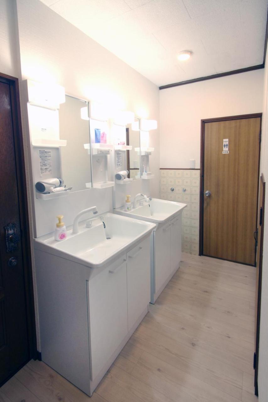 Guest House Futaba Osaka Exterior photo