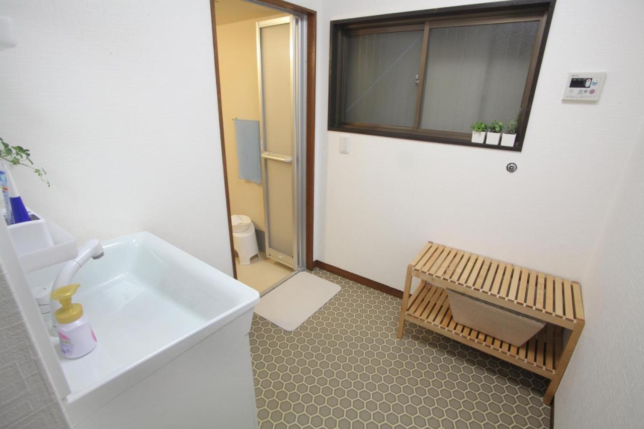 Guest House Futaba Osaka Exterior photo